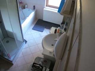Julmodels Bathroom 2nd Floor-2